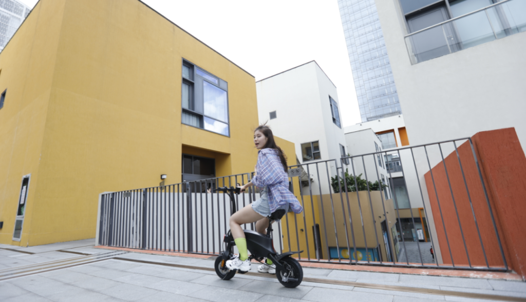Come risparmiare elettricità quando si guida una bici elettrica per 10 miglia extra?